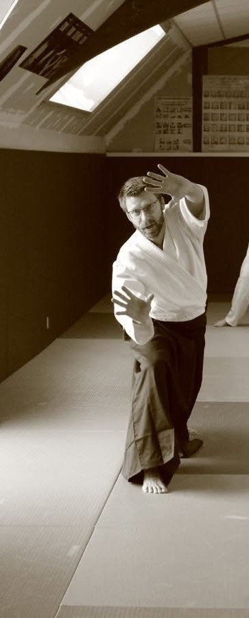 Adrien Soviche en pratique d'Aïkido, sur le tatami